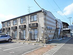 香川県高松市鶴市町594-4（賃貸アパート1K・1階・26.08㎡） その1