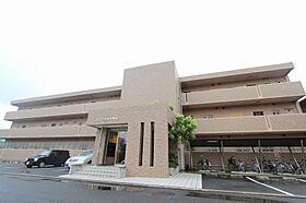 香川県高松市桜町ニ丁目17-20（賃貸マンション1LDK・1階・40.20㎡） その1