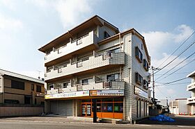 香川県高松市木太町3861-8（賃貸マンション1K・2階・25.92㎡） その1