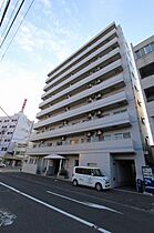 香川県高松市井口町4-4（賃貸マンション1K・8階・32.32㎡） その1