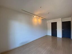 アルファレガロ栗林