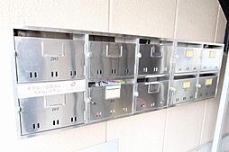 カンパーニュ塩上　I 101 1階1DKのリビング/ダイニング