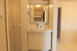 グランツ上薬王寺 C205 2階2LDKのリビング/ダイニング