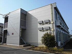 レオパレスマンダリアンコート藤井 207 ｜ 香川県高松市鬼無町藤井593-3（賃貸アパート1K・2階・22.35㎡） その1