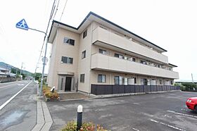 フォブール勝賀 302 ｜ 香川県高松市香西北町359-1（賃貸アパート2LDK・3階・51.60㎡） その1