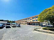 瀬戸市立南山中学校 480m