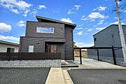 令和6年築の築浅住宅が出ました。エコな暮らしを実現できるオール電化です。