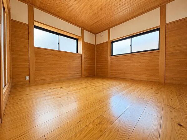 室内