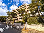 【Appearance】表現された空間は豊かな光と風を纏い、暮らしの時間を豊かにしてくれます。デザインされた空間と競い合うかのような充実した建物設備も家族の時間を彩ってくれることでしょう。