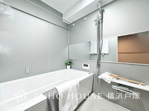 【Bathro...