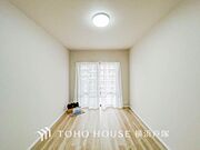 【Room】穏やかな寛ぎを届ける上質仕様のゆとりあるお部屋。自分時間を充実させながら心豊かにできるプライベート空間。
