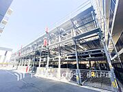 【Car space】敷地内に駐車スペースがあると日々の暮らしをスムーズに運ぶ事が出来ます。（空き状況はお問合せ下さい）