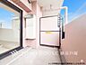 バルコニー：【Balcony】暮らしの中で光と風を演出してくれるバルコニー、見事なまでの開放的な空間を演出しながら、プライベート性も確保された空間は我が家の自慢です。