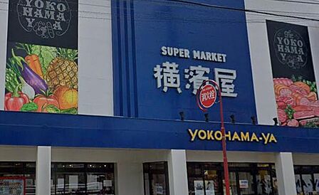 新鮮な食をデザインするデイリー・パントリー。プロの目利きが光る確かな品質が、暮らしの質をスマートに底上げします。
