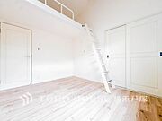 「Room」家族一人ひとりの大切なプライベート空間。趣味・感性で個性的に飾って頂けるようシンプルに仕上げてあります。自分時間を充実させながら心豊かなひとときを過ごすための大切な空間。
