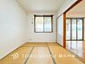 和室：「Japanese-style room」和室は有るだけでも落ち着く空間ですが、家族団らん、来客時の客間等多目的なスペースとして活用出来ます。