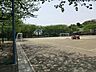 周辺：はまゆう公園（600ｍ）サッカーコートがある公園。児童広場もあり市民の憩いの場になっています。