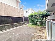 「Garden」お子様がお庭で遊べるのはもちろん、家庭菜園やたくさんの友人を招いてBBQ、楽しみ方がたくさん。
