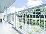 バルコニー：【Balcony】暮らしの中で光と風を演出してくれるバルコニー、見事なまでの開放的な空間を演出しながら、プライベート性も確保された空間は我が家の自慢です。