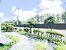 その他：【Garden】たっぷり降り注ぐ日差しの下、大切な家族と楽しく安らぐ休日を過ごせそうですね。
