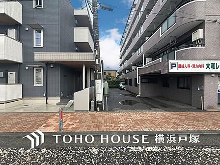 【Appearance】洗練されたフォルムと美しい街並みに映える外観デザイン。住まう誇りを感じさせる、上質感あふれるレジデンス。