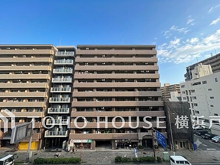 【View】お部屋にも爽やかな風と暖かく柔らかな日差しが差し込み、毎日の暮らしを豊かに彩ります。