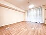 室内：造りこんだ空間演出の妙が生み出す光と質のハーモニーはこの住宅のクオリティの良さを実感させてくれます。