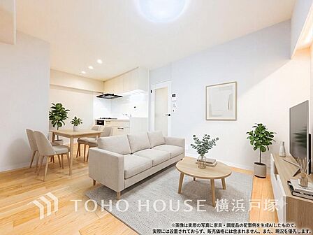造りこんだ空間演出の妙が生み出す光と質のハーモニーはこの住宅のクオリティの良さを実感させてくれます。