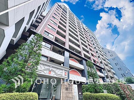 贅沢といえるほどの豊かな居住性と、プライドを満たすクオリティが見事に調和した住空間。