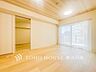 リビング/ダイニング：【Living room】ご家族やお客様との時間等、多くの時を刻む空間。何気なく過ぎる時でさえも上質な一時となる快適な空間を。