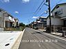 周辺：【Frontal road】周辺に建ち並ぶ邸宅も、それぞれに個性がありながらも落ち着いた雰囲気を醸し出している邸宅街の一角。(写真3号棟)