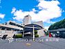 外観：住む人を映し出す洗練された佇まいは、いつまでも輝き続けながらいつしか街の風景に溶け込んでいきます。