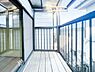 バルコニー：「Balcony」開放感いっぱいの眺望と共に光と風を享受するバルコニー。緑豊かな景観を眺めることができます。