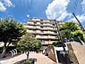 外観：【Appearance】住む人を映し出す洗練された佇まいは、いつまでも輝き続けながらいつしか街の風景に溶け込んでいきます。