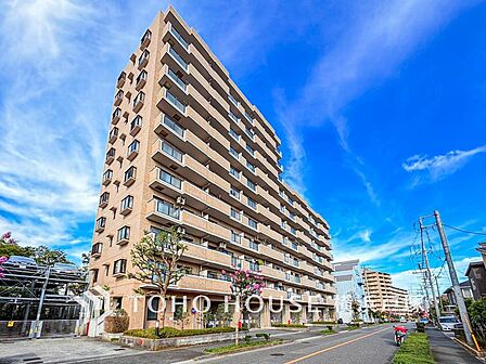 贅沢といえるほどの豊かな居住性と、プライドを満たすクオリティが見事に調和した住空間。