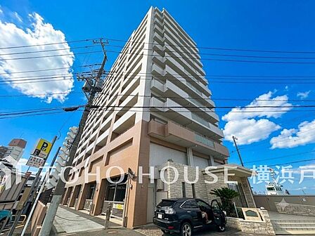 贅沢といえるほどの豊かな居住性と、プライドを満たすクオリティが見事に調和した住空間。