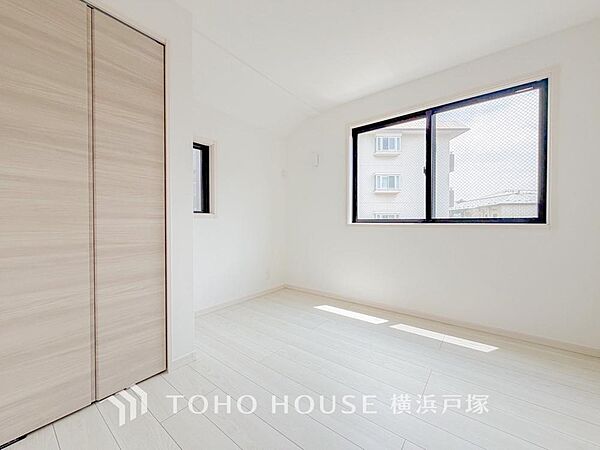 寝室を拡大表示