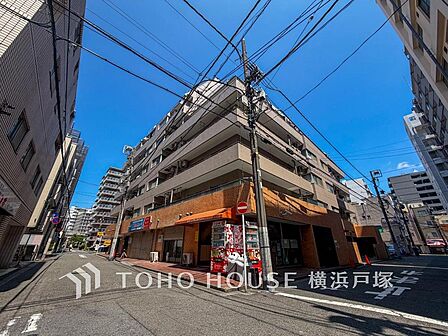 おしゃれな雰囲気や自然の潤い、親しみやすさといった個性を、街に新たな価値を齎し続けることでしょう。