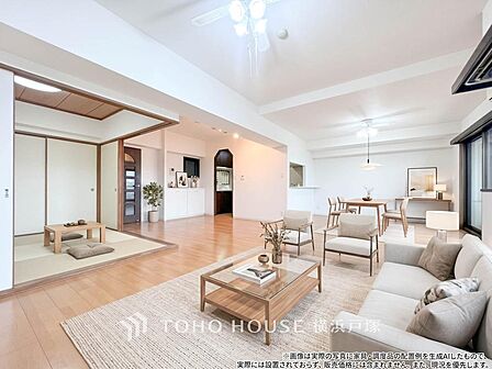 【Living room】明るく開放的な空間が広がるLDK。室内には豊かな陽光が注ぎ込み、爽やかな住空間を演出。