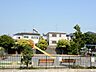 周辺：名瀬町南公園(500m)閑静な住宅街にある公園。すべり台やブランコなどの定番遊具と、走り回れる広場が整っています。近隣住民の日常的な憩いの場として親しまれています。