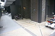 バイク置き場
