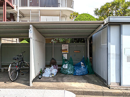 ゴミ置き場
