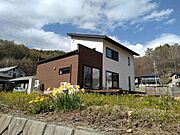 敷地は広々194坪