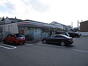 セヴンイレブン　高槻安岡寺一丁目店 徒歩14分。 1120m