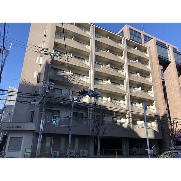 ラファイン江坂 ｜大阪府吹田市江坂町２丁目(賃貸マンション1K・3階・26.00㎡)の写真 その1