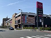 イオンスタイル東淀川 徒歩13分。 990m