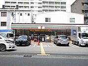 セブンイレブン吹田江の木町店 徒歩3分。 170m