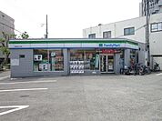 ファミリーマート南吹田五丁目店 徒歩7分。 520m