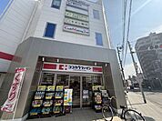 ココカラファイン東淀川小松店 徒歩13分。 980m