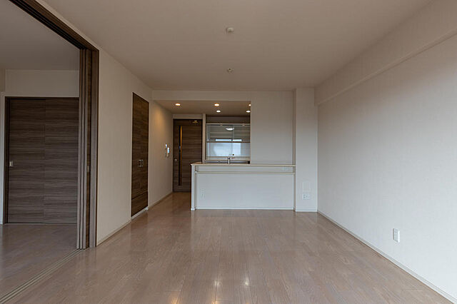 リビング/ダイニング 堺市北区長曽根町3069-1